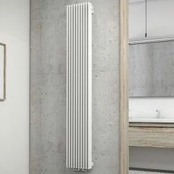 Badheizkörper London Von Schulte, Heizkörper Mit Anschluss Unten Mittig, Alpinweiß, 29,5 X 180 Cm, 1018 Watt Leistung